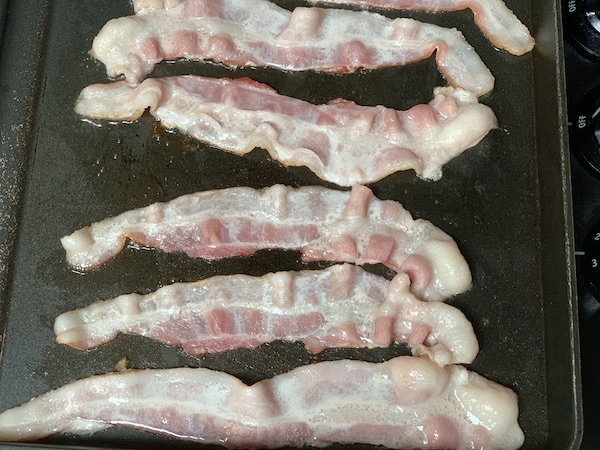 how long to cook bacon in the oven
