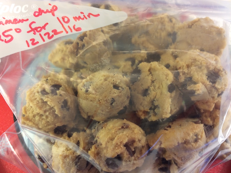 How to Freeze Cookie Dough with the Foodsaver